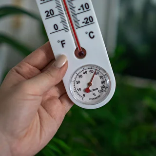 Yleiskäyttöinen valkoinen lämpömittari hygrometrillä (-20°C - +50°C) 25cm – photo 4