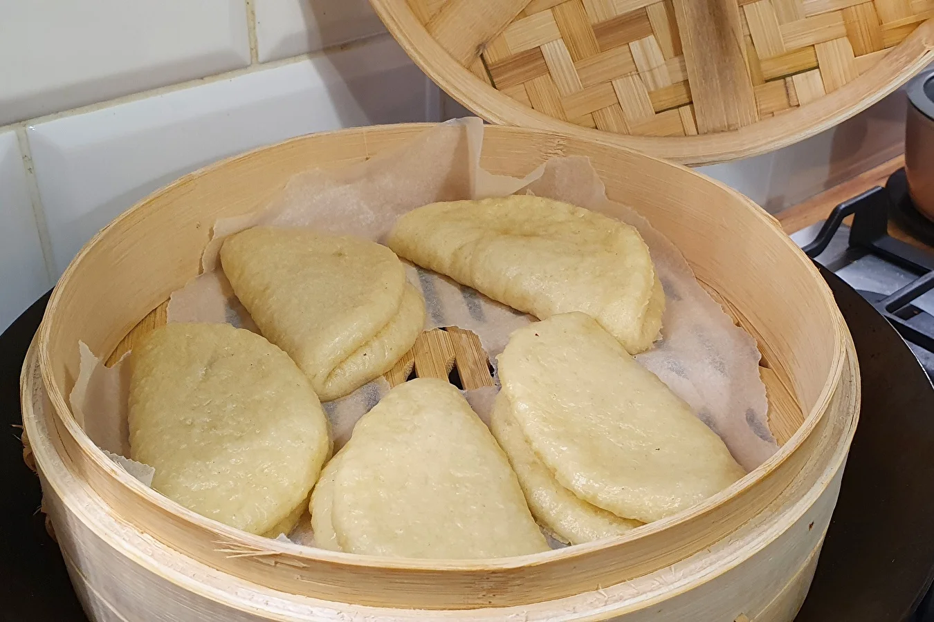 Aasialaiset bao-sämpylät
