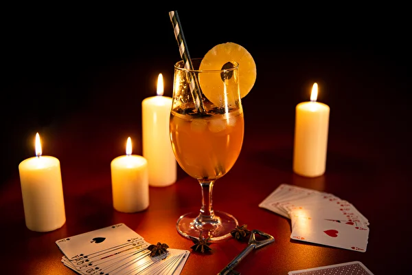 Ananastaikaa - Andrzejki-drinkki