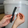 Olutkäymisastia käymisputkella, hanalla, lämpömittarilla ja sakka-reduktorilla - 16 