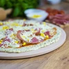 Pyöreä pizzakivi, valmistettu kordieriitista, halkaisija 33 cm - 9 