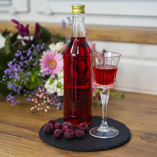 500 ml suora vodkapullo kierrekorkilla - 8 kpl - 9