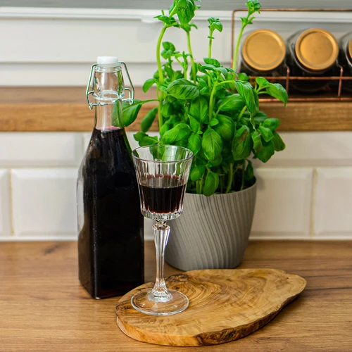 Neliöpullo ilmatiiviillä sulkimella 0,5 L - 3