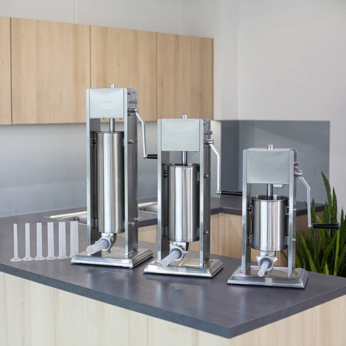 Premium-pystymallinen makkaran täytin 3 l - 18