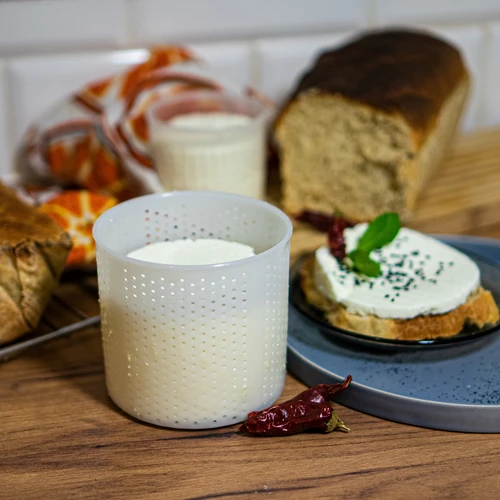 Pyöreä juustonvalmistusmuotti Ø 10 x 9,5 cm 300 g:lle - 2