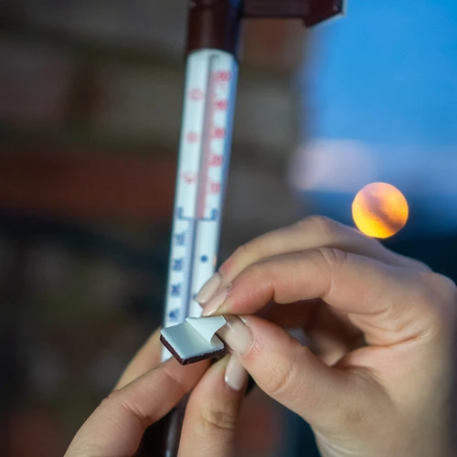 Ruskea ulkotermometri (-50°C - +50°C) 18cm - 6