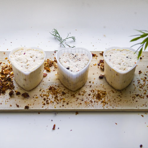 Sydämenmuotoinen juustomuotti, n. 100 g - 3