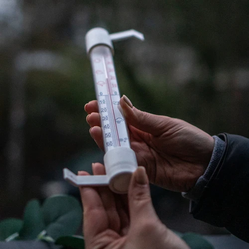 Valkoinen ulkotermometri (-50°C - +50°C) 18cm - 5