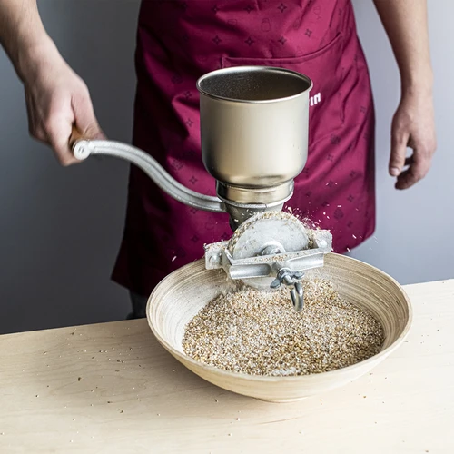 Yleiskäyttöinen viljamylly, pöytämylly - 1 kg - 6