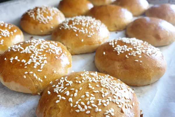 Asiakkaidemme reseptit: Hampurilaissämpylät