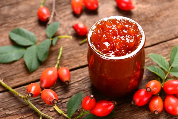 Ruusunmarjakonfituuri