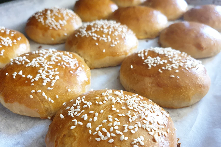 Browin Przepiśnik - Asiakkaidemme reseptit: Hampurilaissämpylät