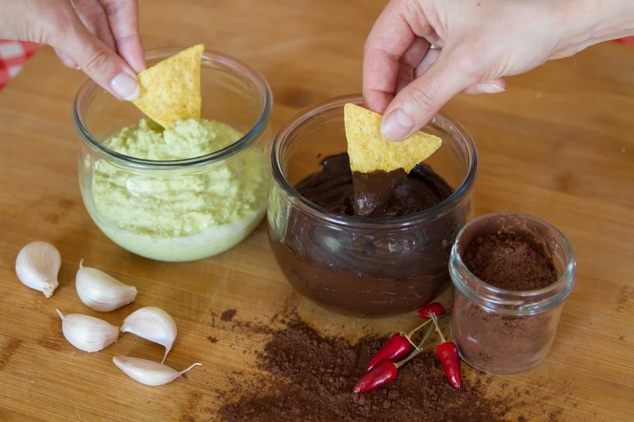 Avokadolevite makeana ja suolaisena