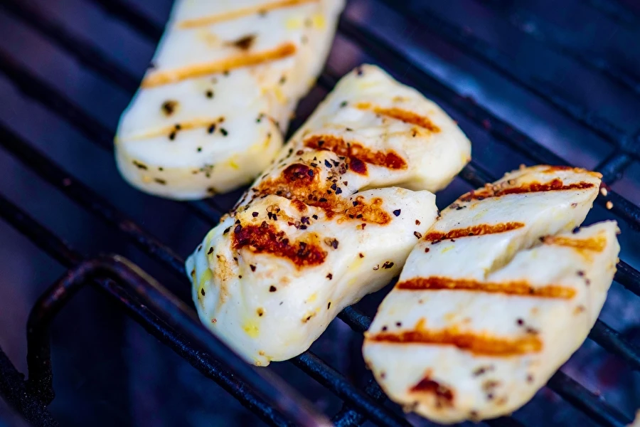 Browin Przepiśnik - Halloumi-tyyppinen juusto – täydellinen grillaukseen
