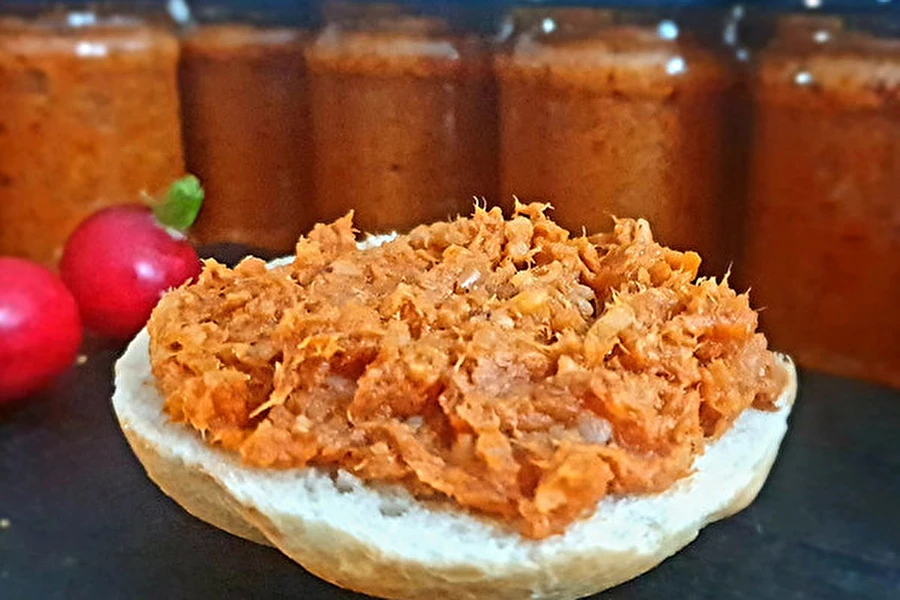 Browin Przepiśnik - Paprikainen makrillitahna