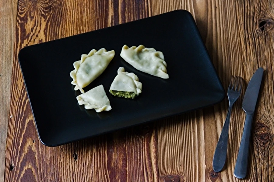 Browin Przepiśnik - Pierogit pinaattitäytteellä