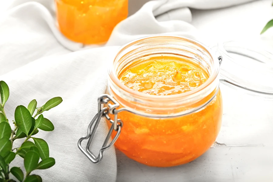 Browin Przepiśnik - Vaniljainen mirabelleluumuhilloke