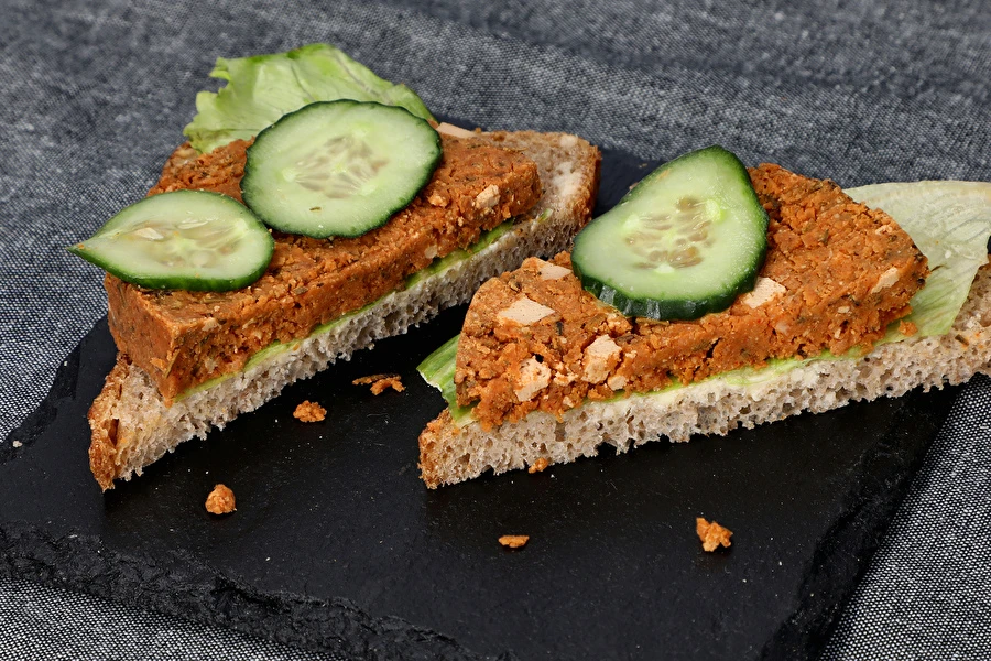 Browin Przepiśnik - Vegaaninen "mortadella" kinkunkeittimestä